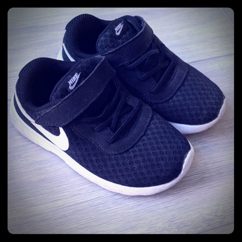 Black Nikes